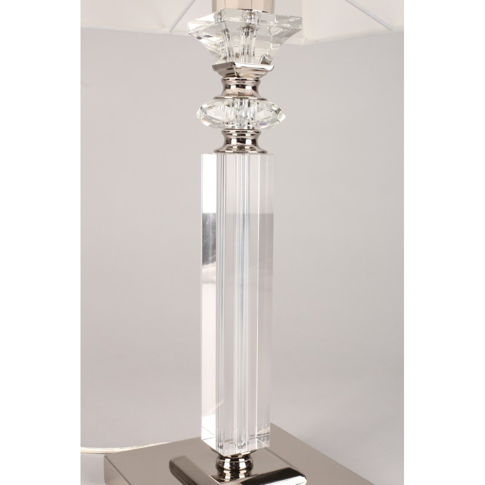 APL.723.04.01 APLOYT Лампа настольная Emilia