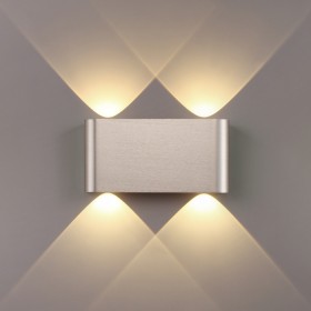 7106/4WL ODEON LIGHT MAGNUM Настенный светильник, никель, IP20, LED 4W, 3000K, 220V