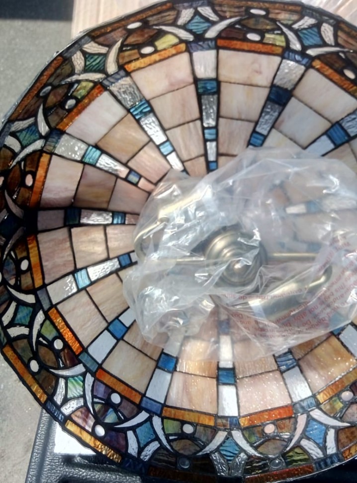 824-806-02 Velante подвесная люстра в стиле Тиффани