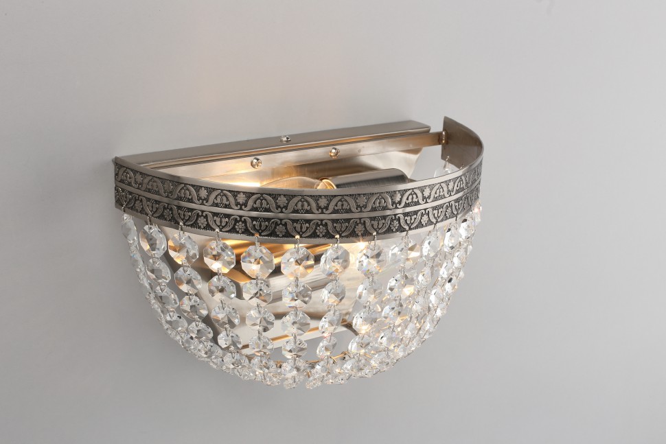 APL.756.11.02 APLOYT бра Helcia, никель