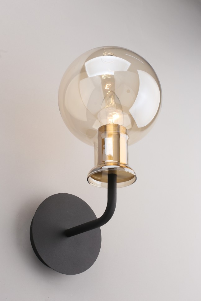 APL.902.01.01 APLOYT бра Rozet