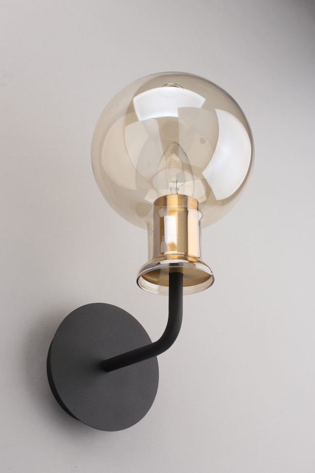 APL.902.01.01 APLOYT бра Rozet