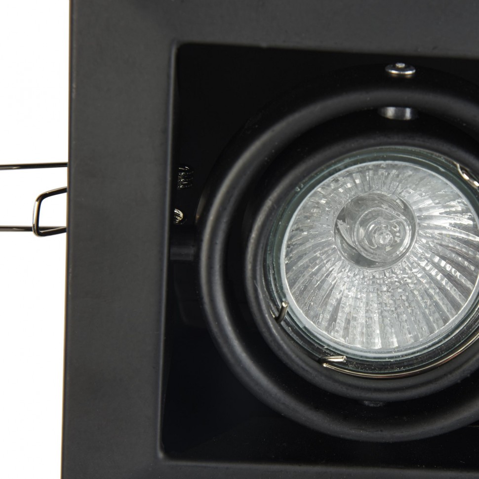 DL008-2-01-B Maytoni Встраиваемый светильник Metal