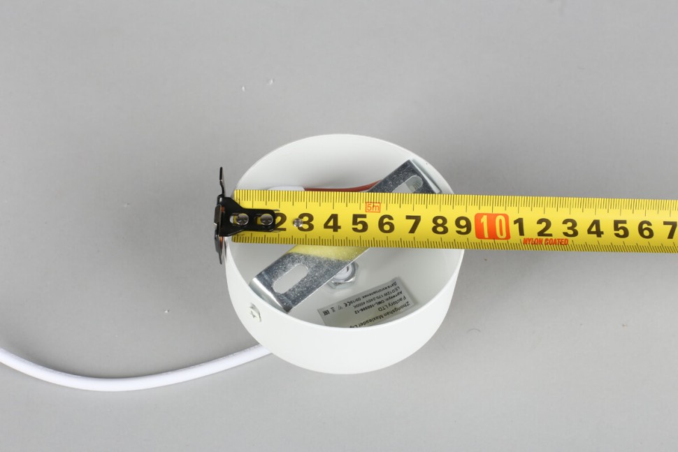 OML-100506-12 OMNILUX белый подвесной светодиодный светильник Domenica, 12W, 660Lm, 4000K