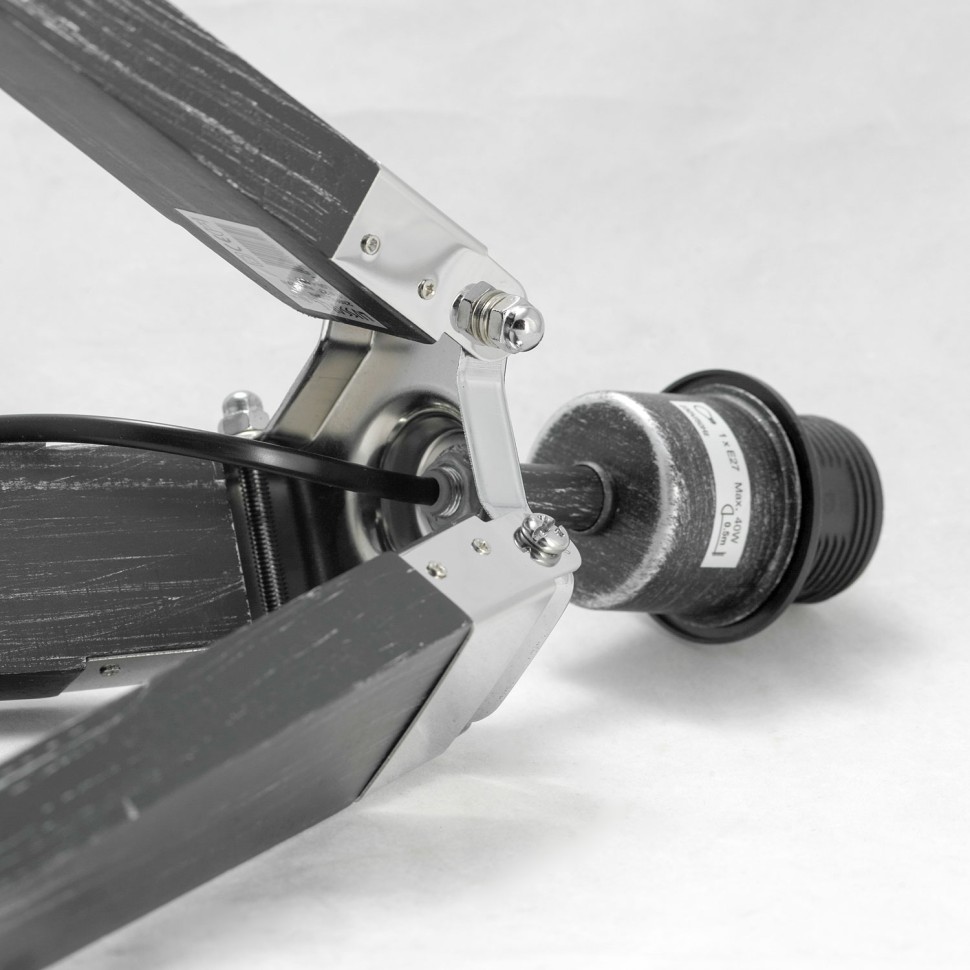 LSP-0555 LUSSOLE LGO Настольная лампа