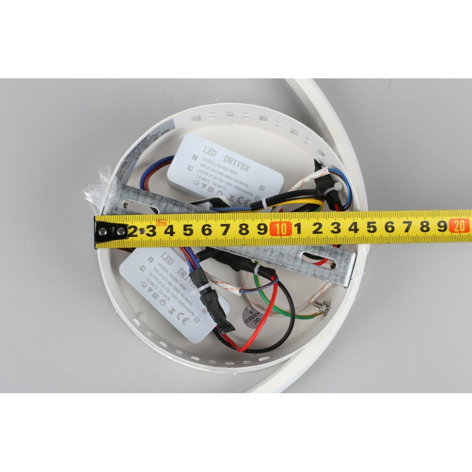 OML-04907-64 OMNILUX потолочный светодиодный светильник Praiano, 64W, 4000K