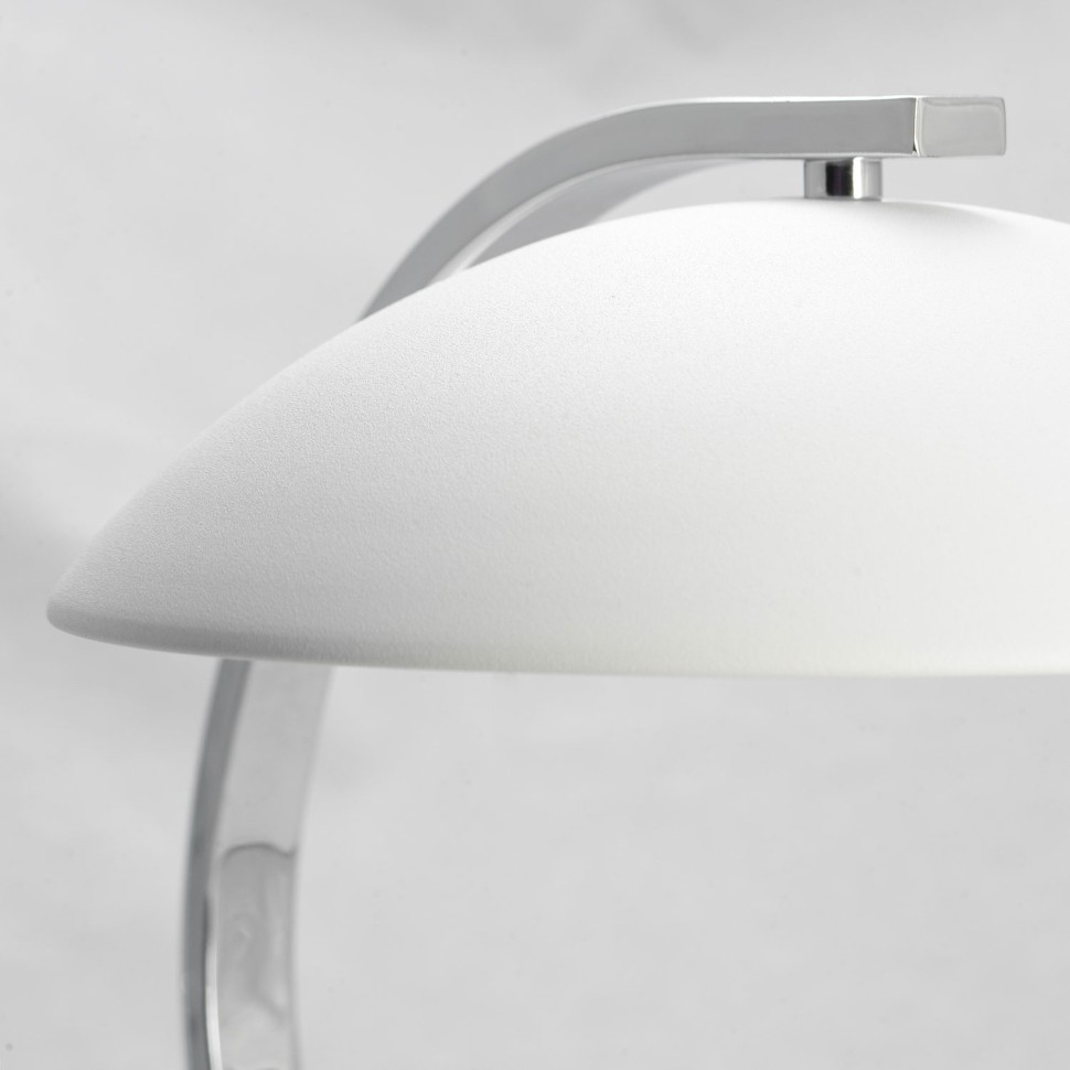 LSP-0558 LUSSOLE LGO Белая настольная лампа