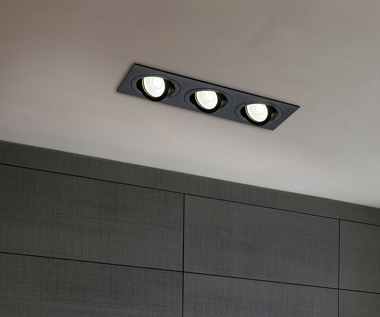 DL024-2-03B Maytoni Встраиваемый светильник Atom