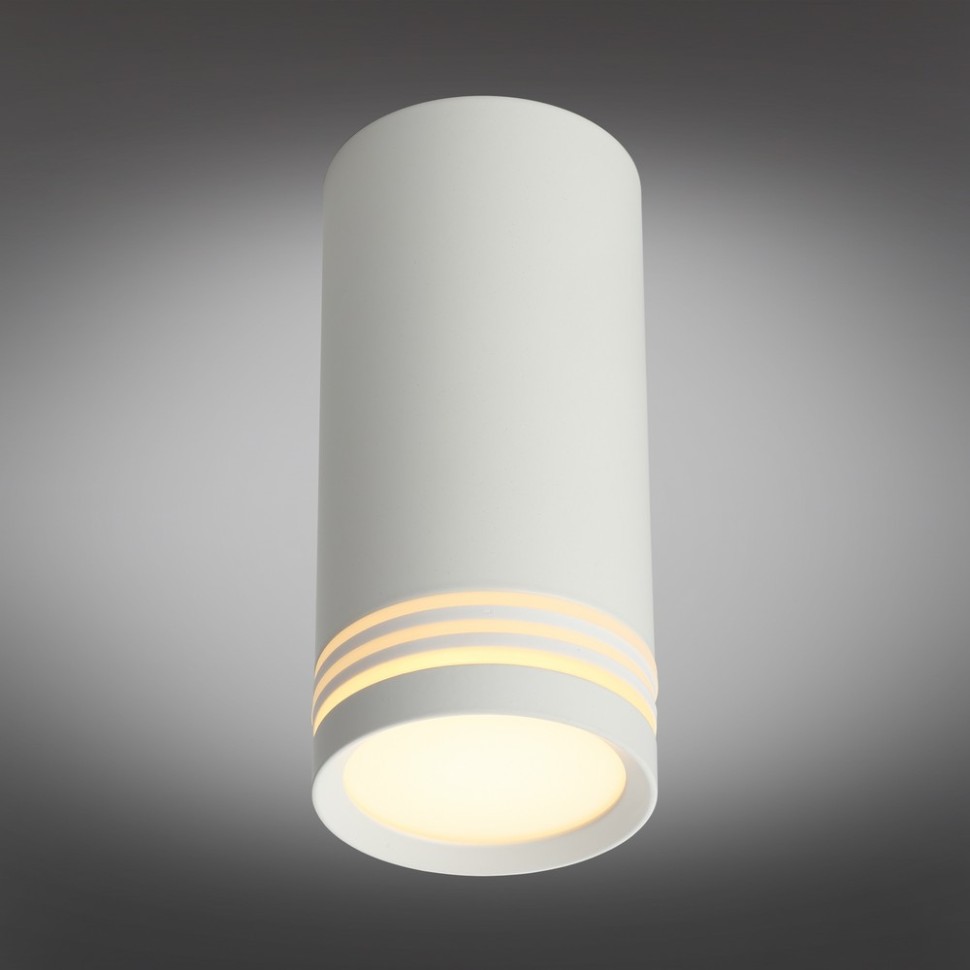 OML-100809-01 Omnilux белый накладной светильник Olona, GU10*1*50W, 145х70мм