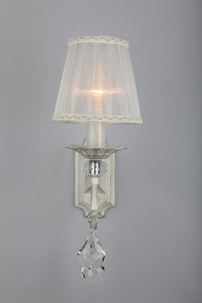 OML-79101-01 OMNILUX бра Belluno, белое с золотой патиной, E14*1*40W