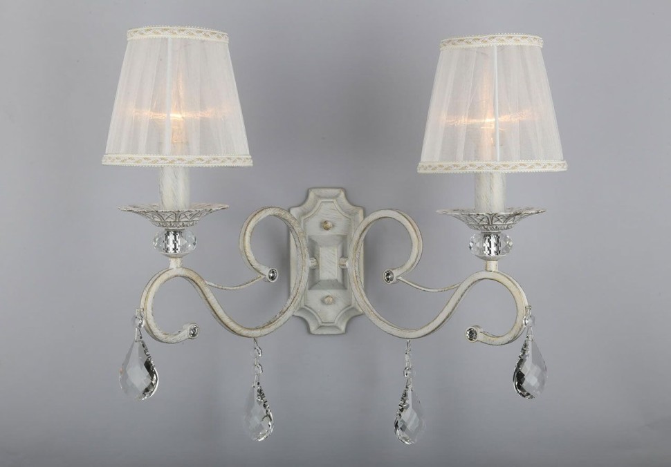 OML-79101-02 OMNILUX бра Belluno, белое с золотой патиной, E14*2*40W