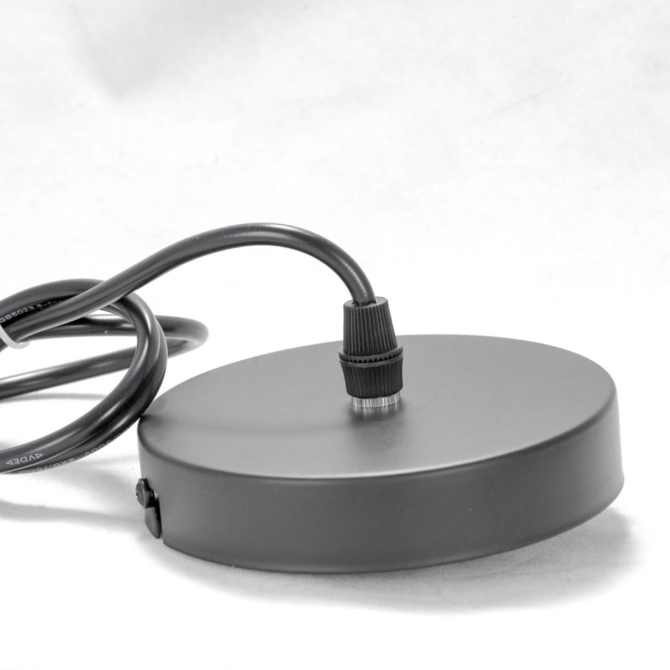 LSP-8271 LUSSOLE LGO подвесной черный светильник Kenner, E27*5*40W