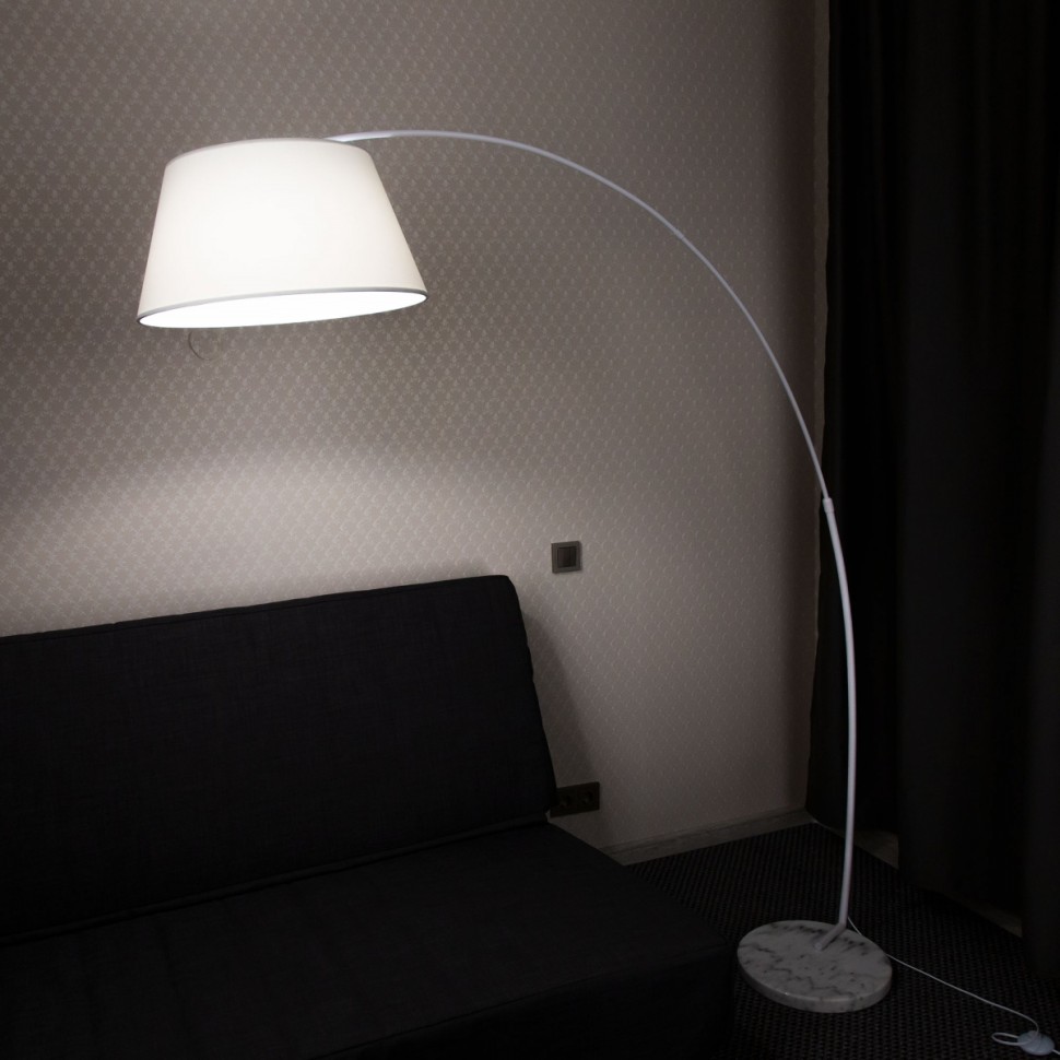 CL807010 CITILUX белый торшер Арчи