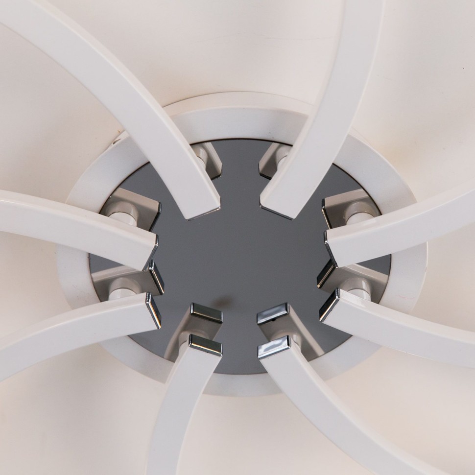 CL152180 Citilux Потолочная люстра Кристи, белая, Е27*8*75W, 79см диаметр