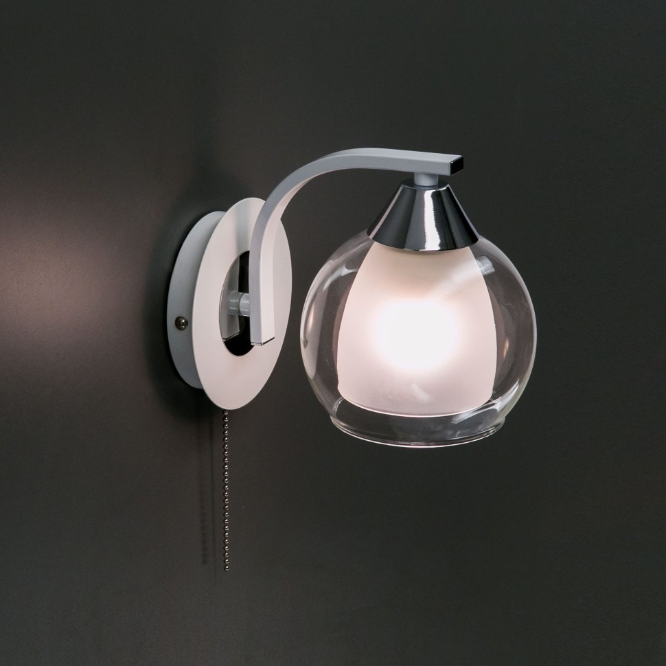 CL152310 Citilux Белое бра с выключателем Кристи