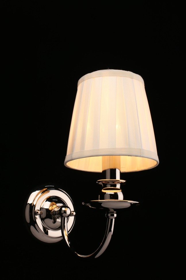 APL.704.01.01 APLOYT бра Gaell