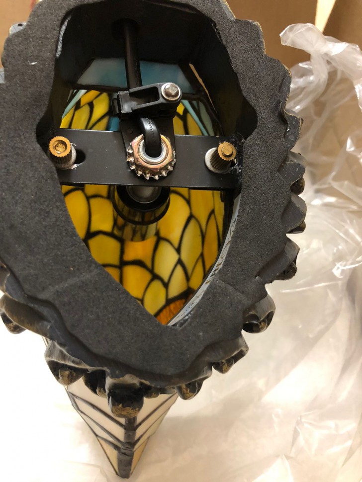 807-804-01 VELANTE интерьерный настольный светильник Рыба, в стиле Тиффани