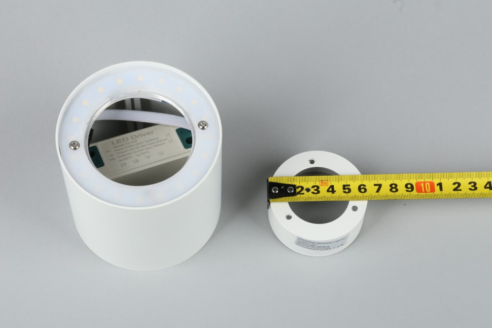 OML-100309-16 OMNILUX Torino белый накладной светодиодный светильник 12+4W, 4000K, 880Lm