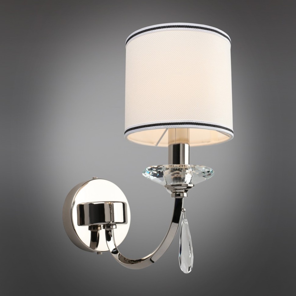 APL.705.01.01 APLOYT Бра настенное Hadrinn