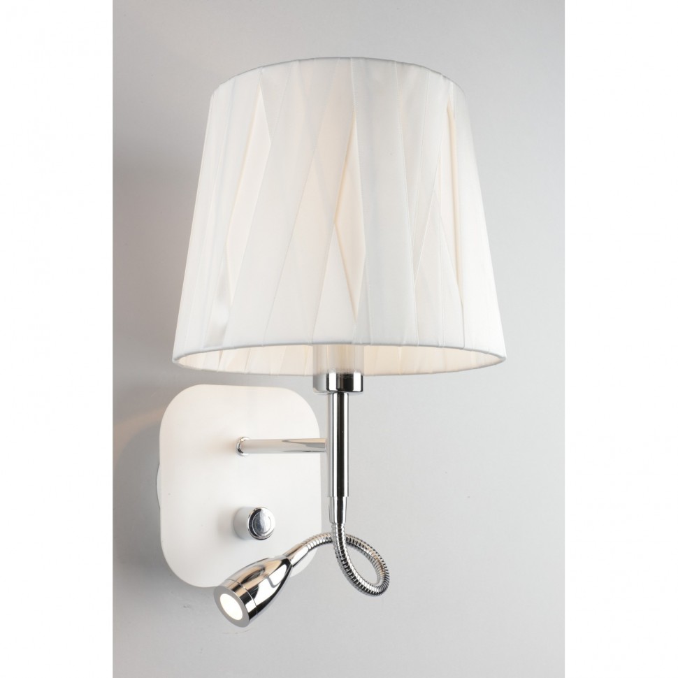 OML-62501-02 OMNILUX Correto белое бра с LED подсветкой и выключателем