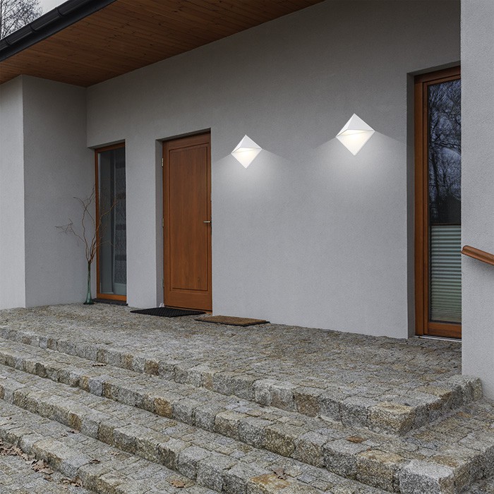 370586 NOVOTECH Белый ландшафтный настенный светильник TESTA STREET 1*GU10, IP54