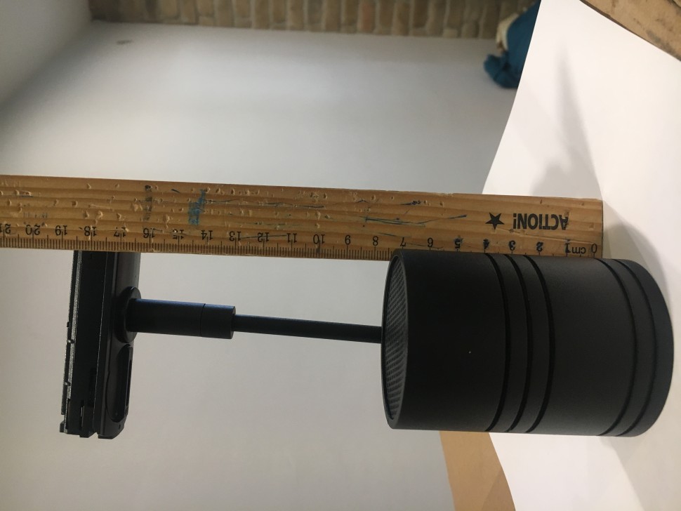 8130 MEGALIGHT Светильник трековый черный