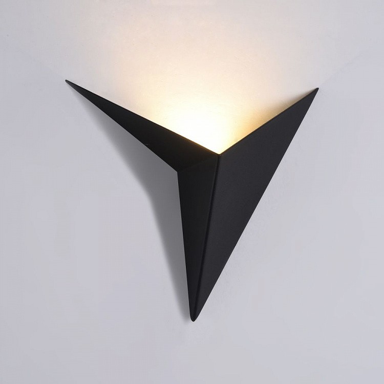 C808WL-L3B Maytoni Настенный светильник Trame