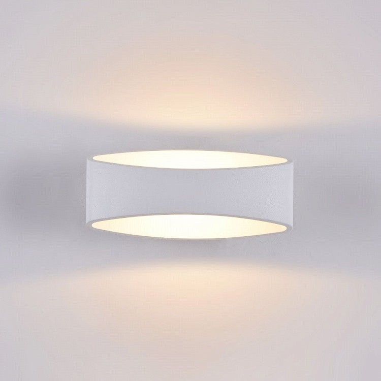 C806WL-L5W Maytoni Настенный светильник Trame