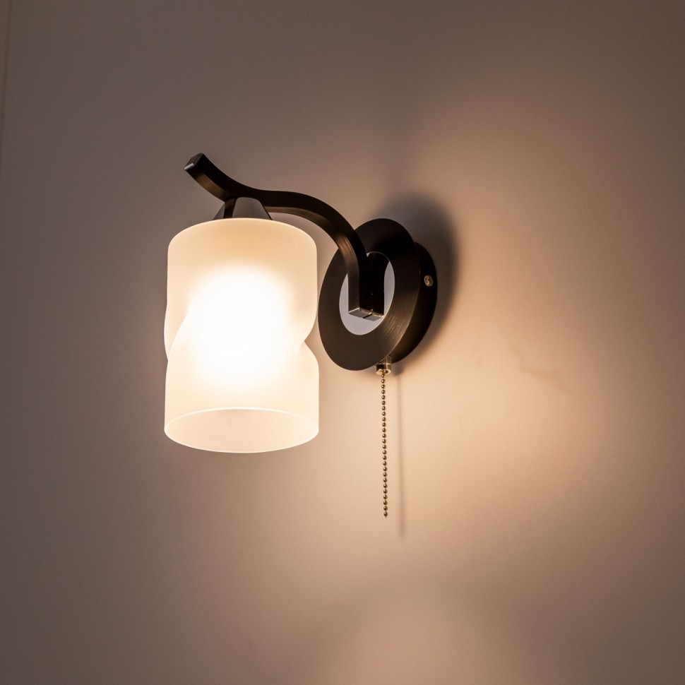 CL119411 Citilux Бра с выключателем Сиерра, венге, хром