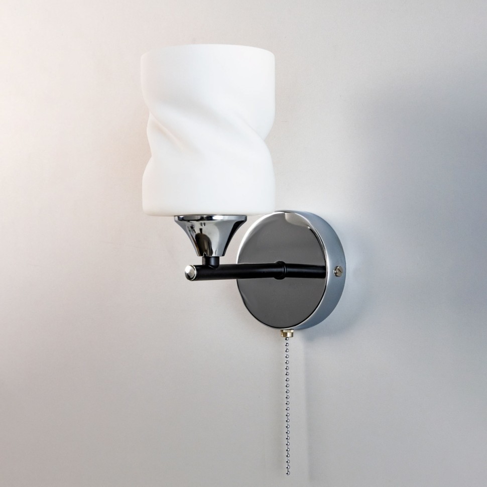 CL132315 Citilux Бра с выключателем Нильс, черный, хром