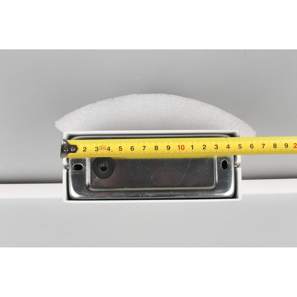 OML-24101-08 OMNILUX Bresso белая подсветка для зеркал и картин 8W, 440Lm, 4000K, 46см, IP44