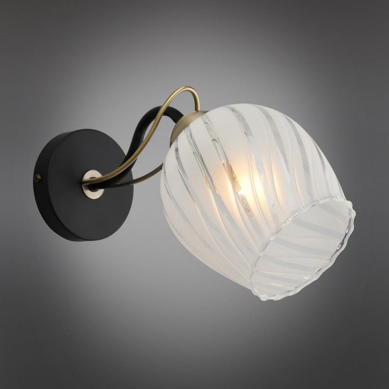 OML-65501-01 OMNILUX бра Garda