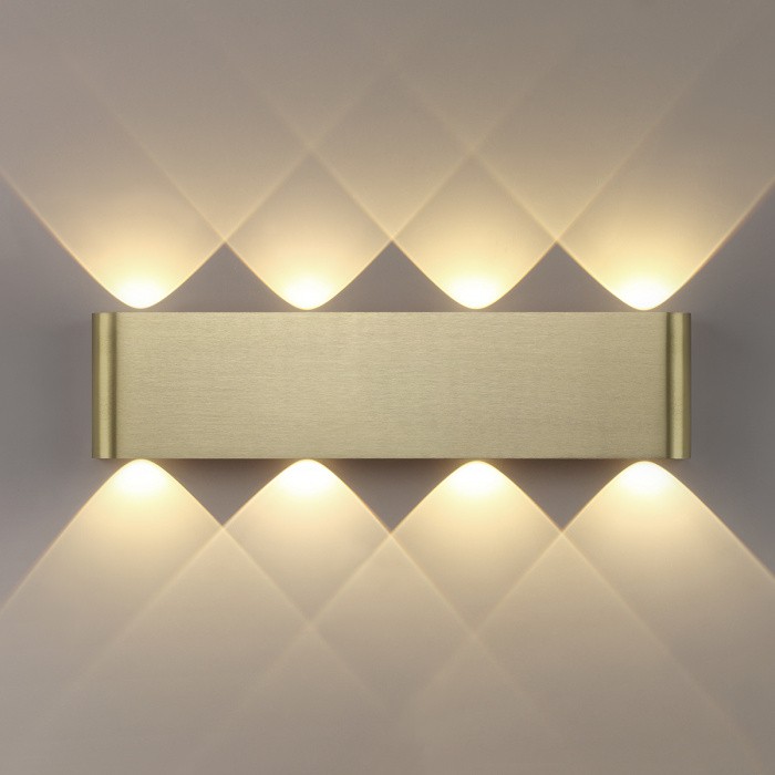 7107/8WL ODEON LIGHT MAGNUM Настенный светильник, бронза, IP20, LED 8W, 3000K, 220V